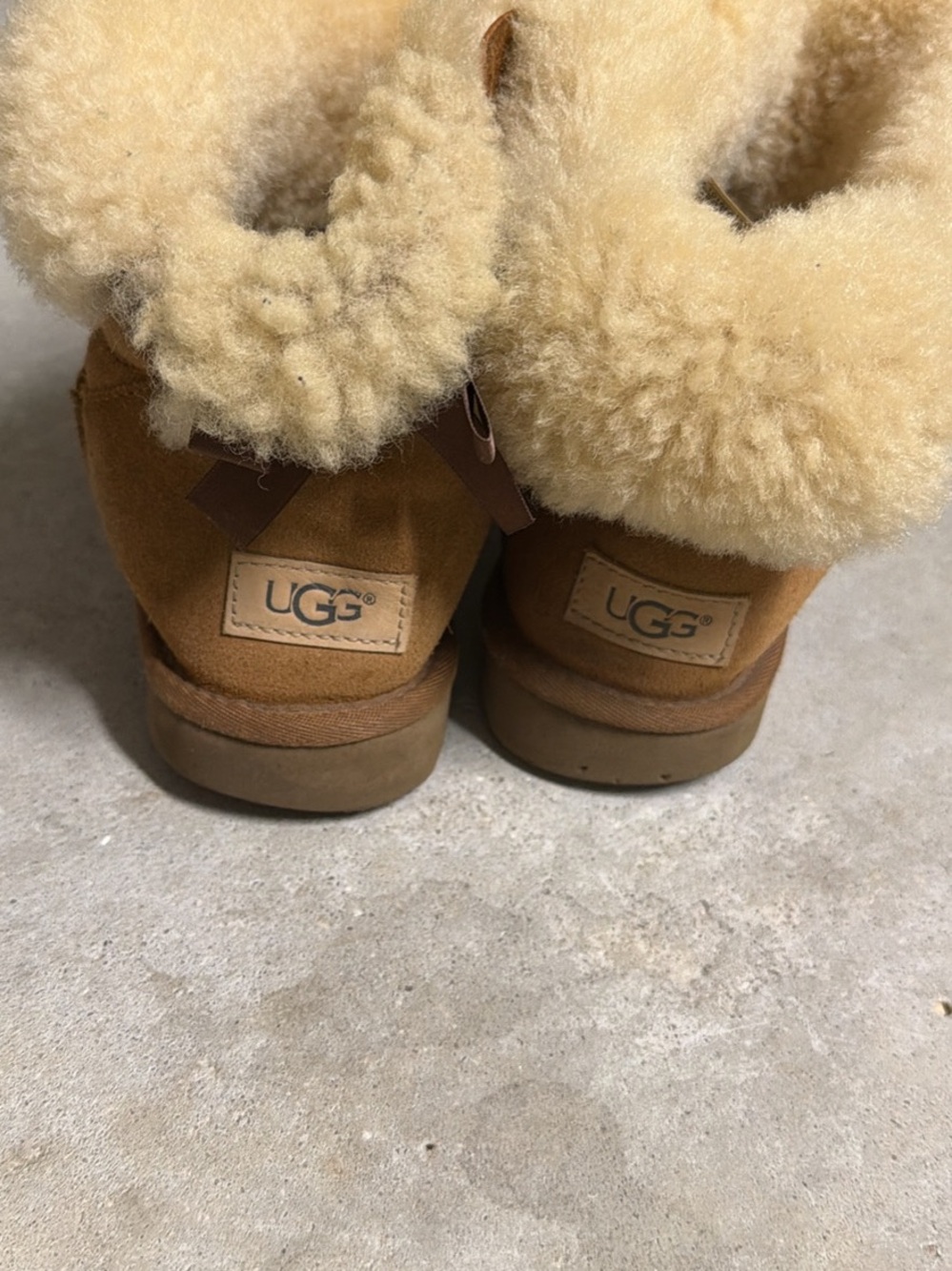 UGG Kids Chestnut Shearling-Trim Boot